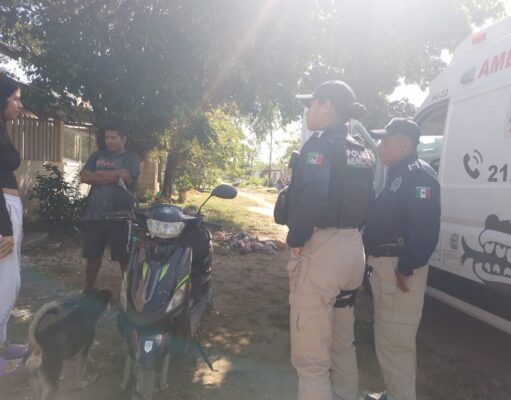 Se le dispara moto a repartidora de comida y se estrella contra un domicilio