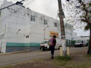 Policia dispara a porteño en los genitales