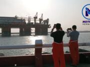 Plataforma Concordia atraca en el puerto de Coatzacoalcos para mantenimiento