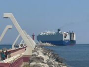 Zarpa de Coatza buque Glovis; cruce interoceánico es una realidad