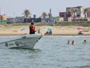 Refuerzan operativo salvavidas 2025 en playas de Coatza